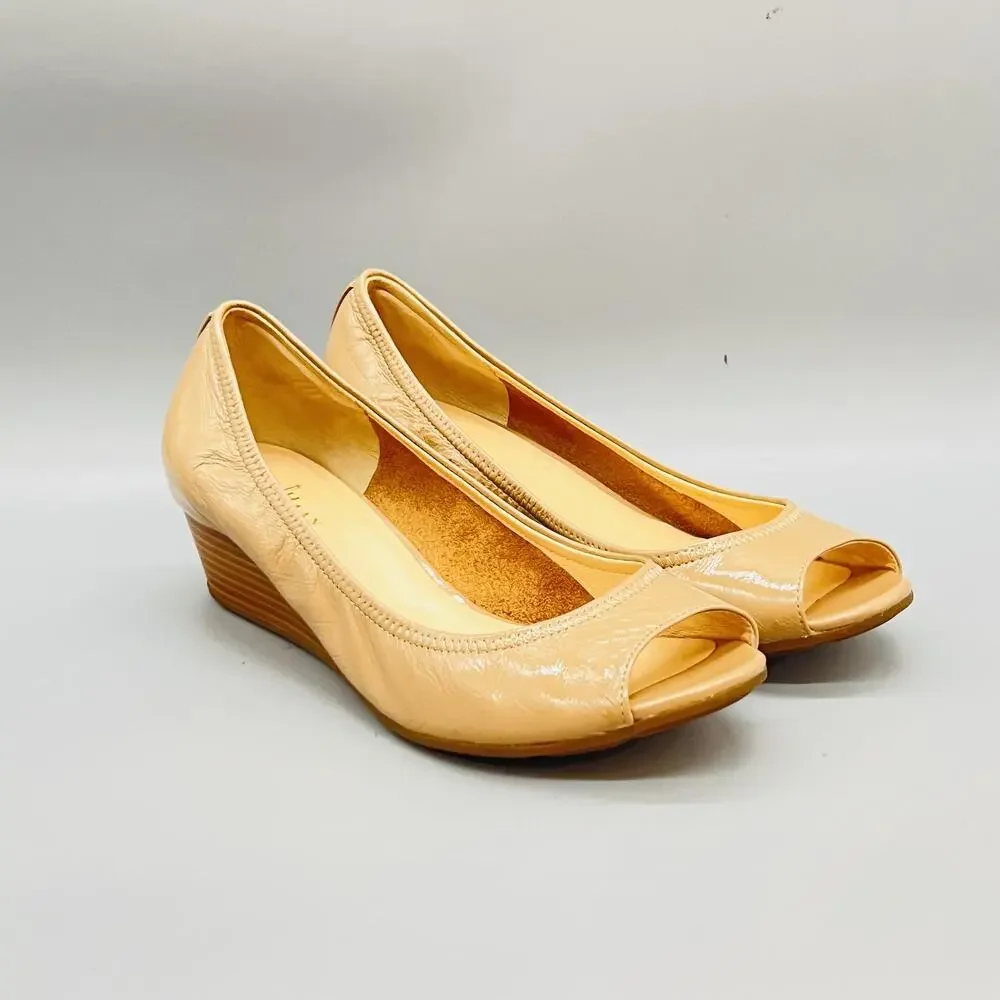 Cole Haan Shoes Womens 6.5 Beige Patent Leather Vtg Air Wedge Peep Toe Comfort